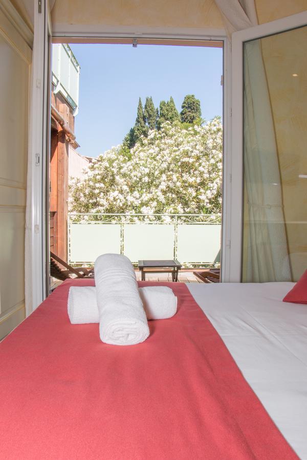 Hotel & Spa La Villa Сент-Максим Экстерьер фото
